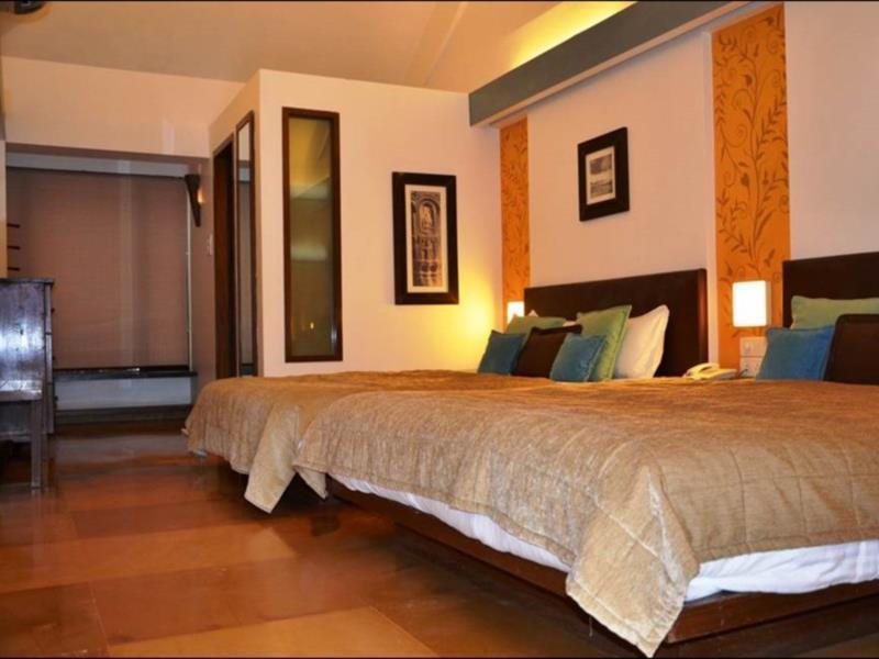 เอาท์โพสท์ แอท อาลิบัก รีสอร์ต Hotel อลีบาก ภายนอก รูปภาพ