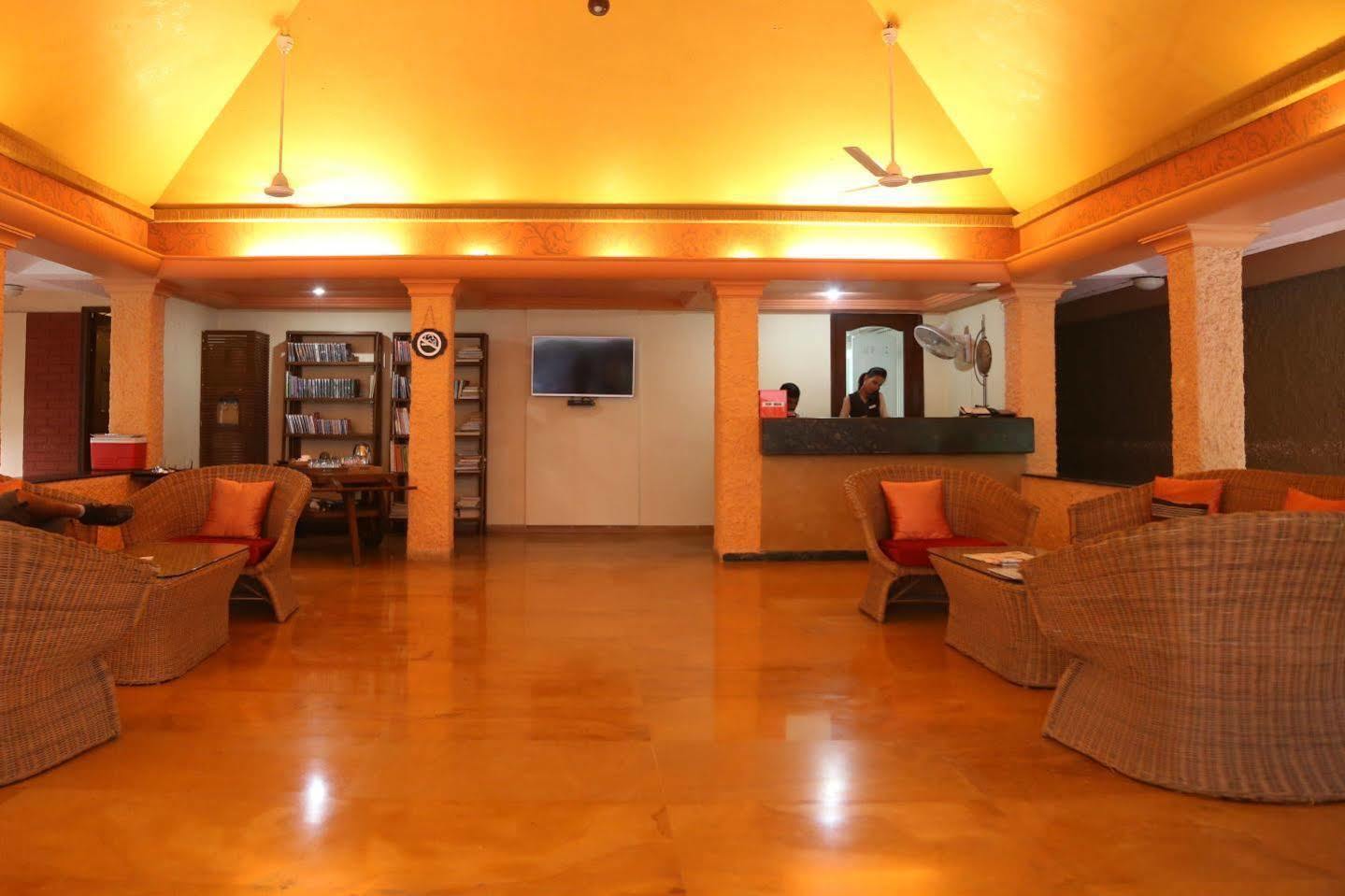 เอาท์โพสท์ แอท อาลิบัก รีสอร์ต Hotel อลีบาก ภายนอก รูปภาพ